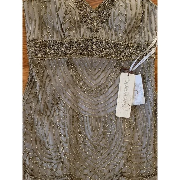 SUE WONG 10 Platinum Silver Grey beaded formal cocktail evening dress